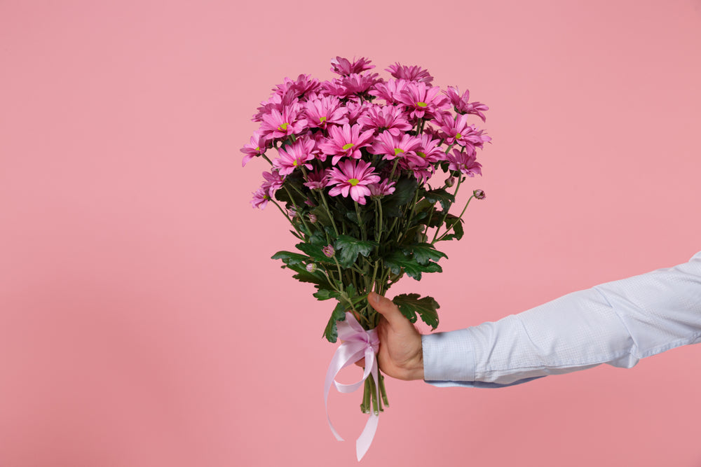 National Flowers Day 2027 (UAE Date, Celebrations & Decor Ideas)