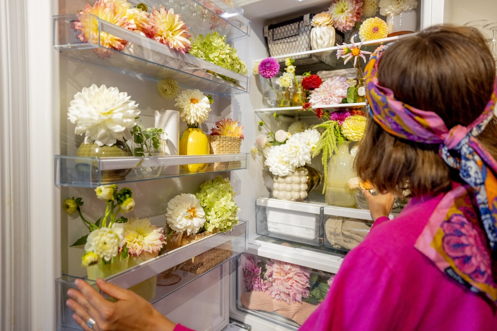 Keep flowers fresh in the fridge Tips