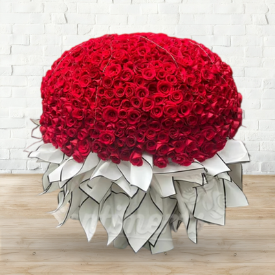 500 Red as Lips Roses Big Hand Bouquet