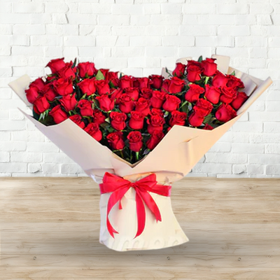 Exquisite Heart LOVE Red Roses Hand Bouquet