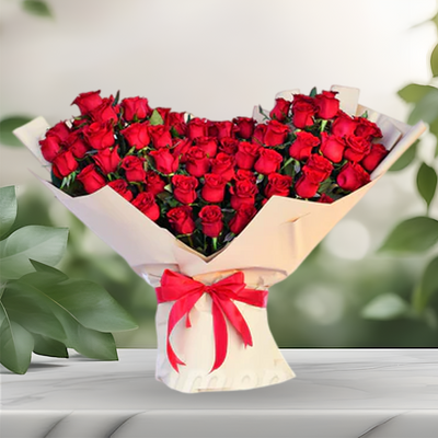 Exquisite Heart LOVE Red Roses Hand Bouquet
