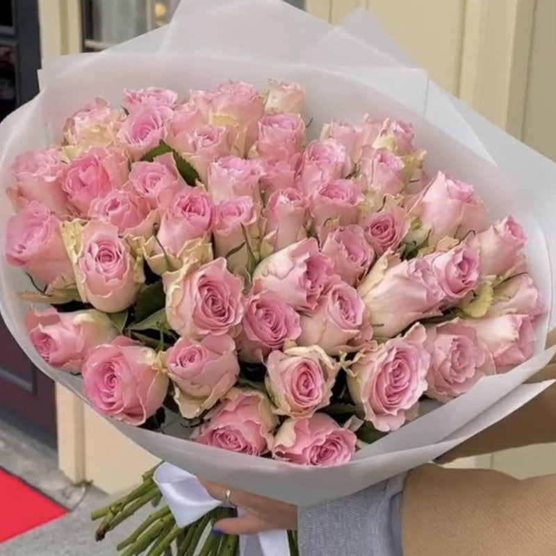 Simply Pink Roses Fresh Flower Hand Bouquet