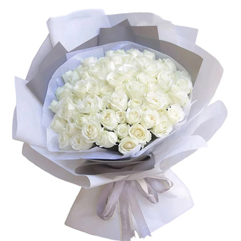 Pure Love White  Roses Fresh Flower Hand Bouquet