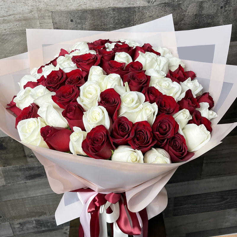 Serendipity Love Red & White Roses Fresh Flower Hand Bouquet