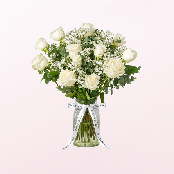 Dozen of Pure Love White Roses Fresh Flower Arrangement on a Glass Vase