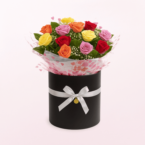 12 Mixed Roses Arrangement