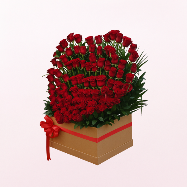 Heartly inLove Red Roses Flower Arrangement
