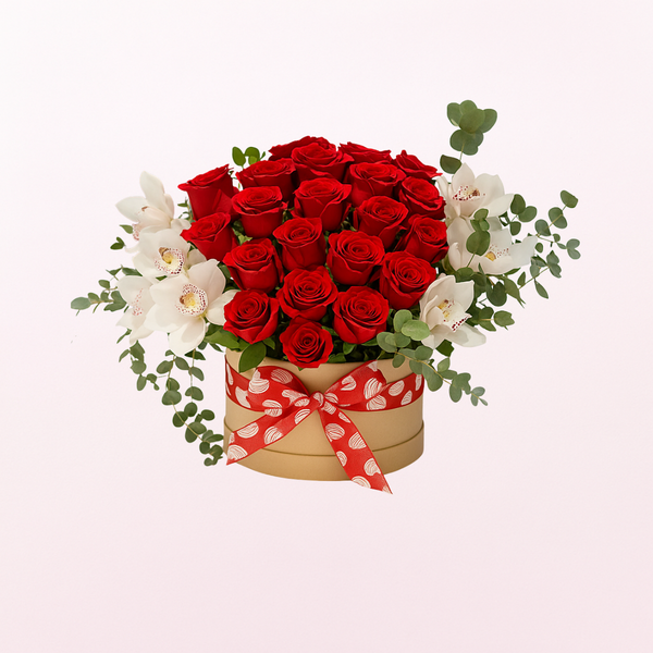 Red Roses Love Hat Box