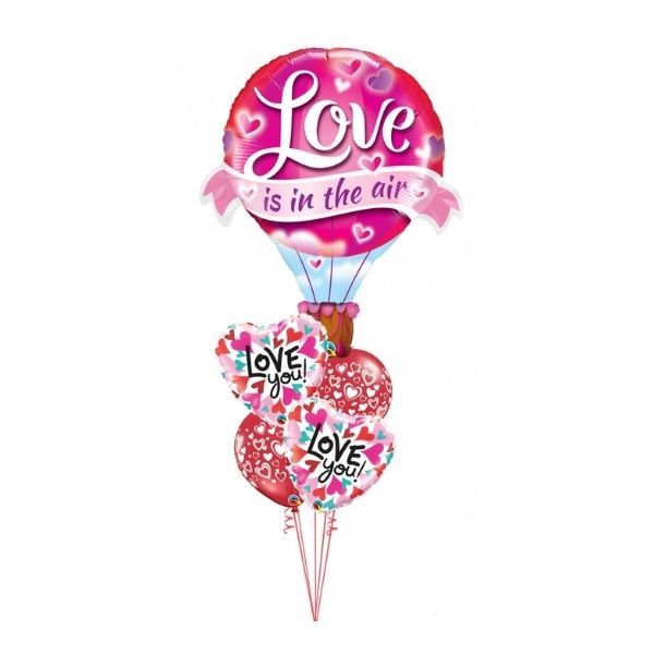 LOVE IS ON AIR BALLOONS