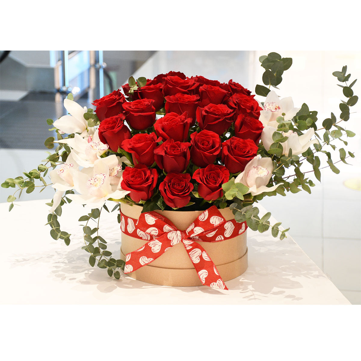 Red Roses Love Hat Box