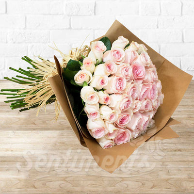 Pink Roses Flower Hand Bouquet