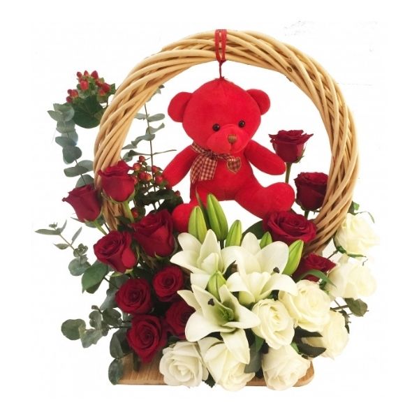 Valentine Roses with Teddy