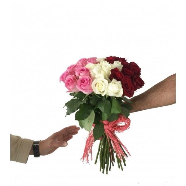 24 Tri-Color Roses Organic Bouquet